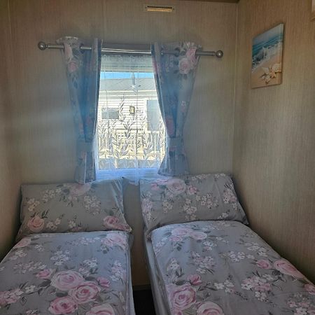 Magic Caravan Camber Sands Екстериор снимка
