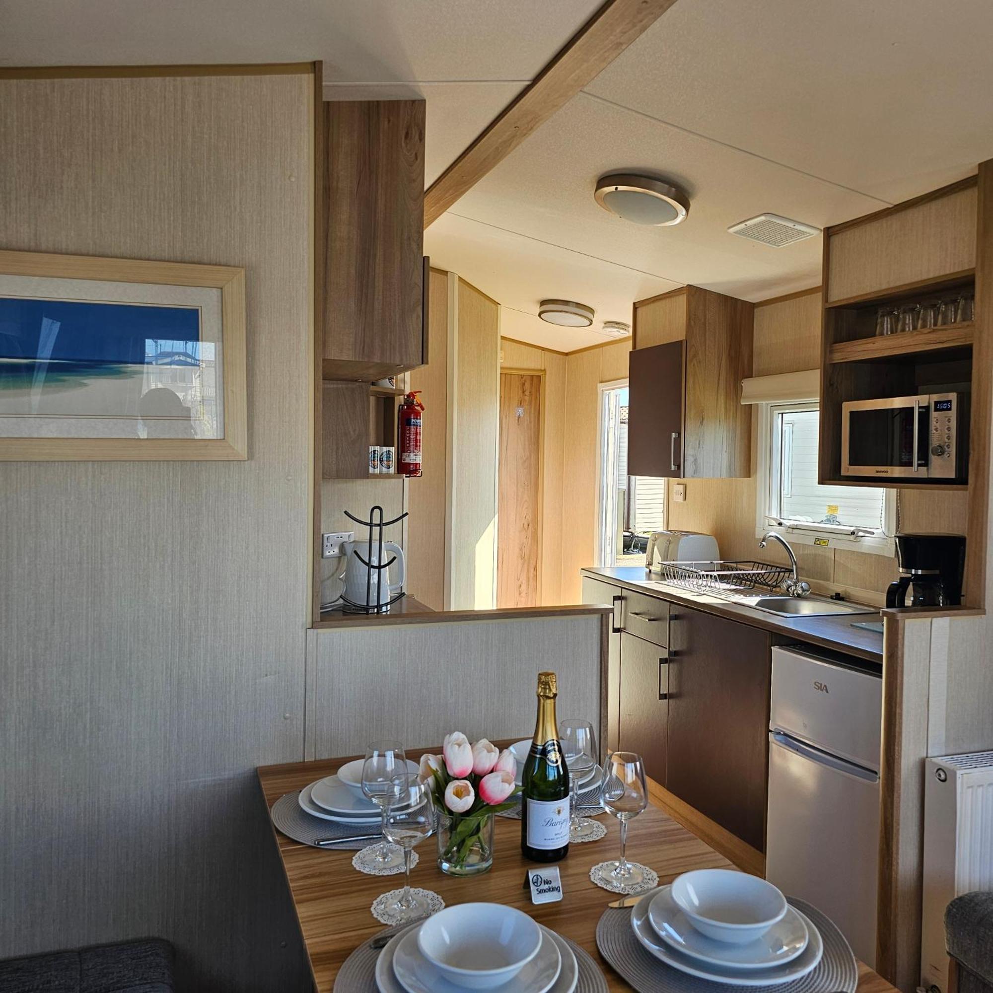 Magic Caravan Camber Sands Екстериор снимка